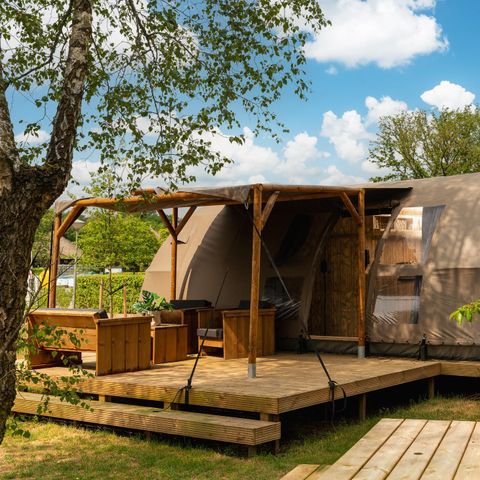 Zelt 4 Personen - Riverdome mit privaten sanitären Anlagen