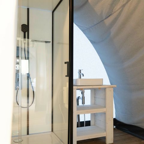 LODGE 5 Personen - Panorama mit privaten Sanitäranlagen