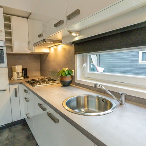 Bungalow 4 Personen - River Cabin mit Whirlpool