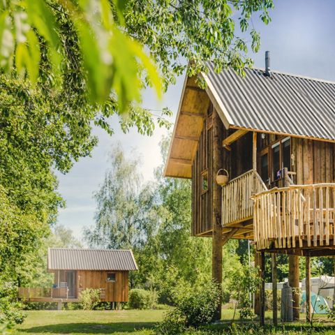 AUßERGEWÖHNLICHE UNTERKUNFT 5 Personen - Baumhaus
