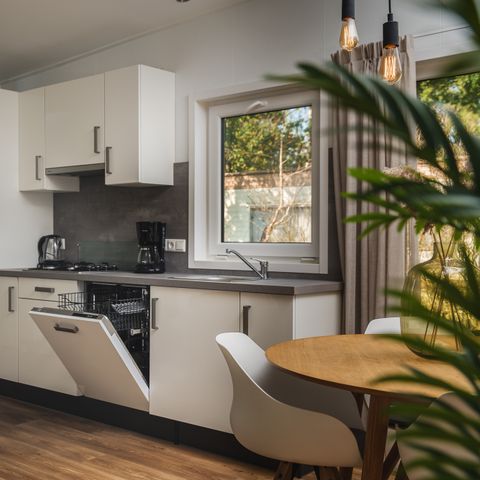 Lodge 4 personen - River mit Whirlpool