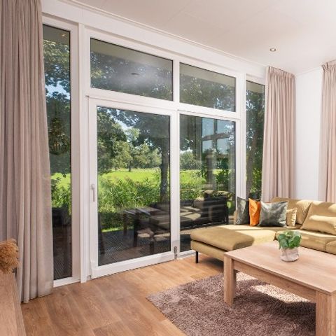 Chalet 6 Personen - River Cabin mit Whirlpool