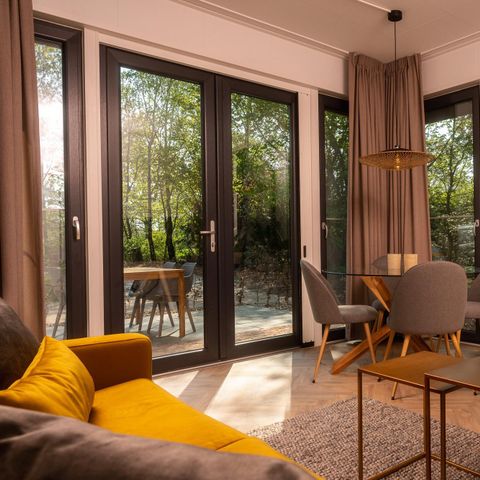 FERIENHAUS 28 Personen - 7x Happy Oak Lodge (mit Whirlpool)