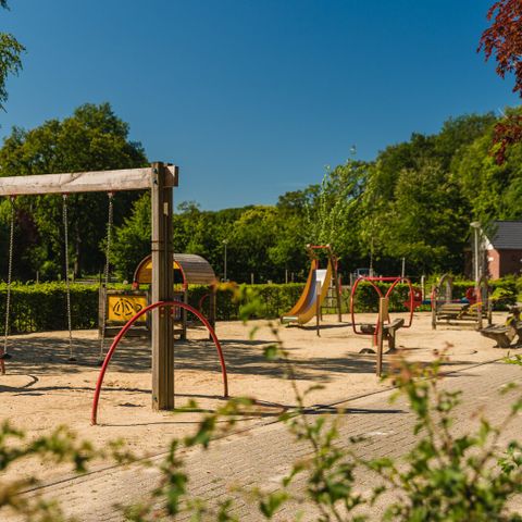 Bungalow 6 Personen - Kinderbungalow Bauernhaus mit Sauna und Whirlpool