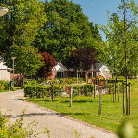Bungalow 6 Personen - Kinderbungalow Bauernhaus mit Sauna und Whirlpool