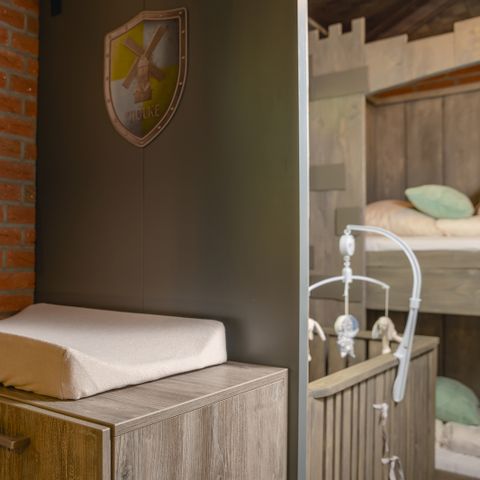 Bungalow 5 Personen - Baby- und Kinderbungalow 'Ritter und Prinzessinnen' mit Sauna und Sprudelbad für 5 Personen
