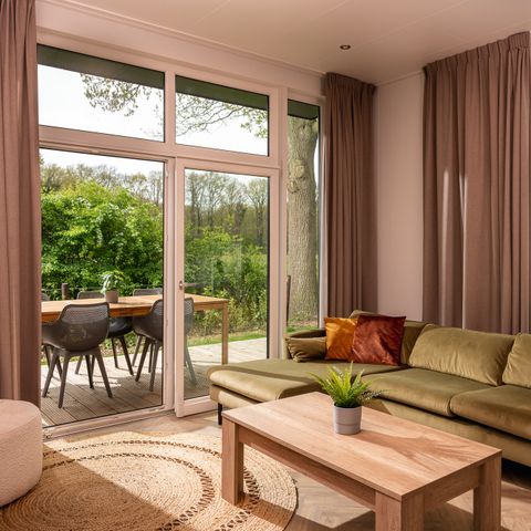 Bungalow 4 Personen - Wellness Boutique Baby mit Sprudelbad + Babyzimmer