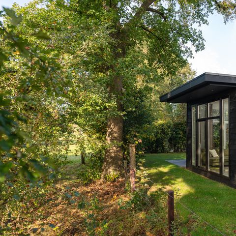 Bungalow 4 Personen - Wellness Boutique Baby mit Sprudelbad + Babyzimmer