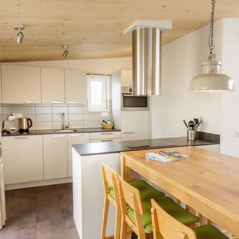 AUßERGEWÖHNLICHE UNTERKUNFT 6 Personen - Hausboot EH674