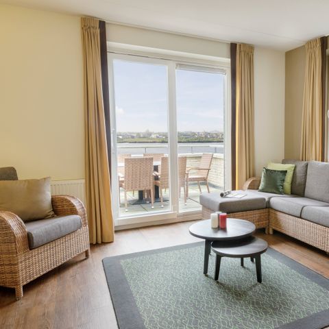 Apartement 4 Personen - VIP-Waterfront-Suite EH904