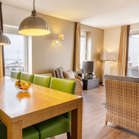 Apartement 6 Personen - VIP-Suite am Wasser EH906