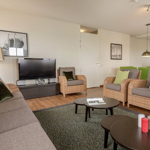 Gruppenunterkunft 12 personen - VIP-Waterfront-Suite EH912