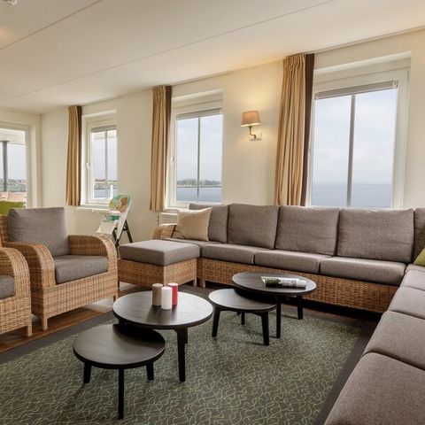 FERIENHAUS 12 Personen - VIP-Waterfront-Suite EH912