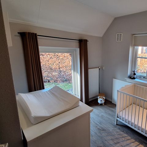 Bungalow 4 Personen - Kinderkapschuur