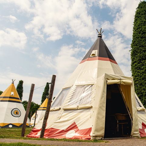 Zelt 6 Personen - Spezial - Wigwam Deluxe (max. 2 Erwachsene)