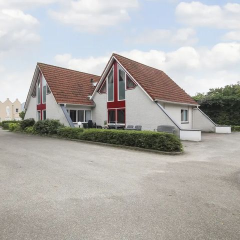 FERIENHAUS 16 Personen