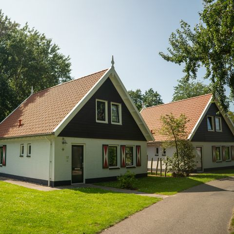 Bungalow 8 Personen - 8-Personen-Ferienhaus