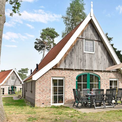 Bungalow 8 Personen - 8C