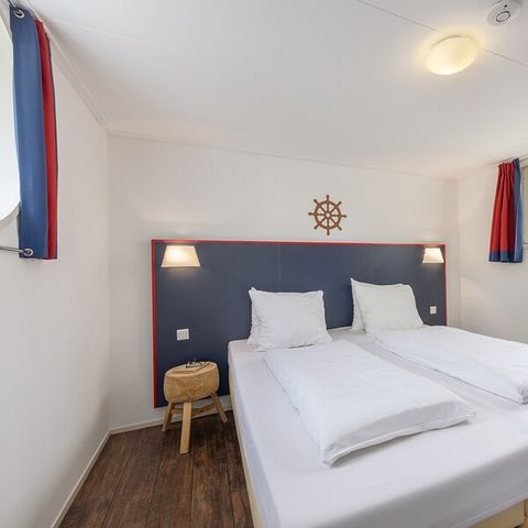 AUßERGEWÖHNLICHE UNTERKUNFT 4 Personen - Hausboot BS1342