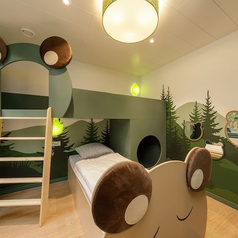 AUßERGEWÖHNLICHE UNTERKUNFT 4 Personen - Tiere im Wald EP1291