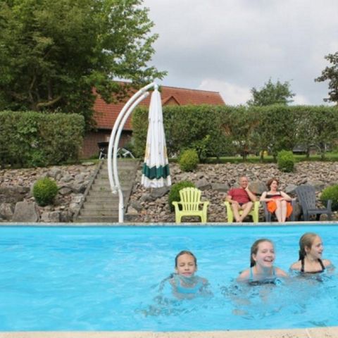 Bungalow 7 Personen - Gemütliches Ferienhaus mit 2 Bädern, im Bruchttal