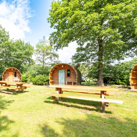 Bungalow 4 Personen - 2+2 (bis 12 J.) Kofferraum