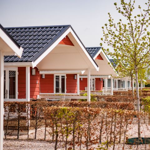 LODGE 6 Personen - Flusslodge (max. 4 Erwachsene)