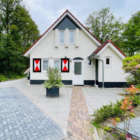 Bungalow 6 Personen - Els mit Kastenbett | 4+2 Personen