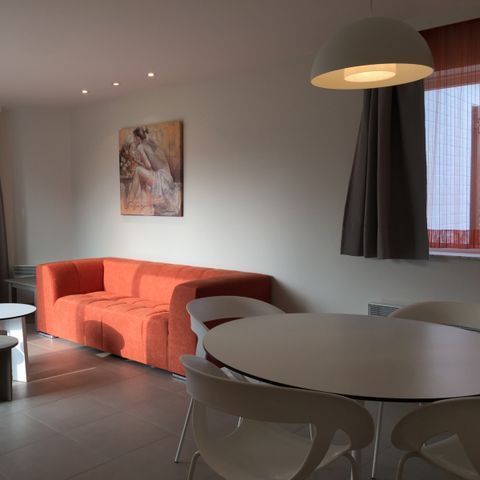 Bungalow 4 Personen - 2 UHR MORGENS