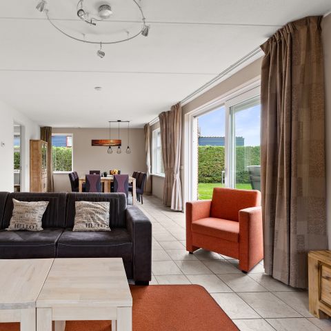 FERIENHAUS 10 Personen - Narzisse