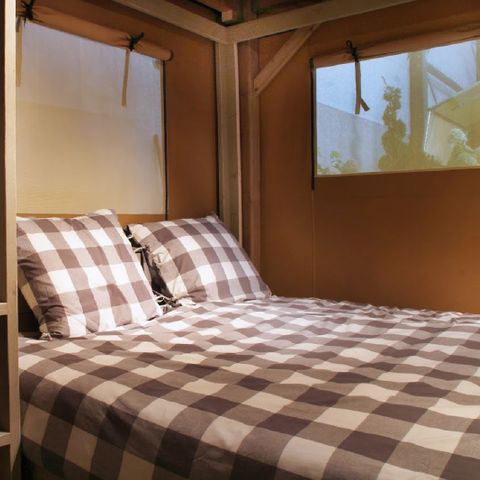 Zelt 4 Personen - Luxus-Safari-Lodge
