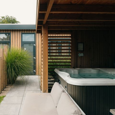 Chalet 4 Personen - Forward Villa mit Jacuzzi und Sauna