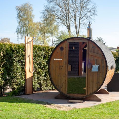 Chalet 6 Personen - Veluwe Lodge mit Jacuzzi und Sauna