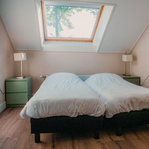 FERIENHAUS 24 Personen - 2Gruppen-Villa