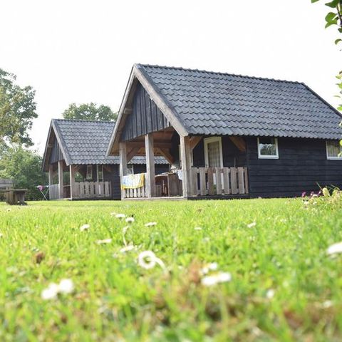 FERIENHAUS 18 Personen - Holzhaus