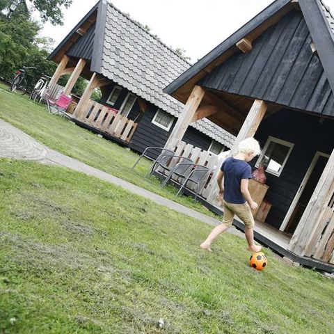 Gruppenunterkunft 18 personen - Holzhaus