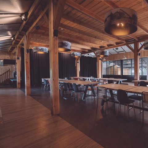 FERIENHAUS 30 Personen - Gruppenunterkunft Kapschuur + 5 Fischerhütten (30 Personen)