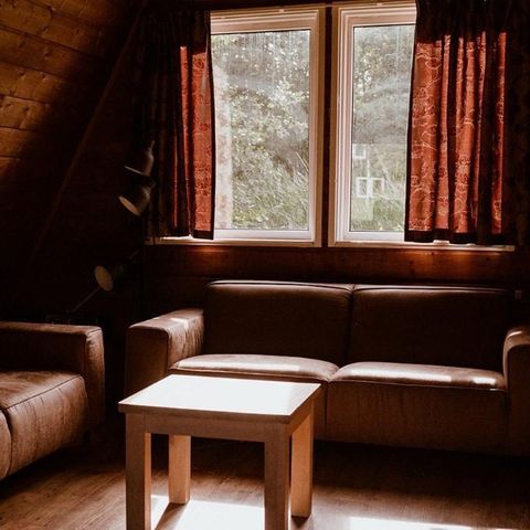 FERIENHAUS 30 Personen - Gruppenunterkunft Silo + 5 Fischerhütten (30 Personen)