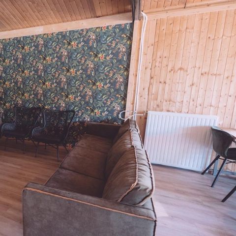 FERIENHAUS 24 Personen - Gruppenunterkunft Strandhuis + 4 Ferienhäuser (24 Personen)