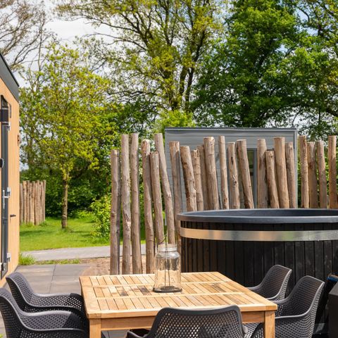 Lodge 4 personen - Lodge Oak mit Whirlpool