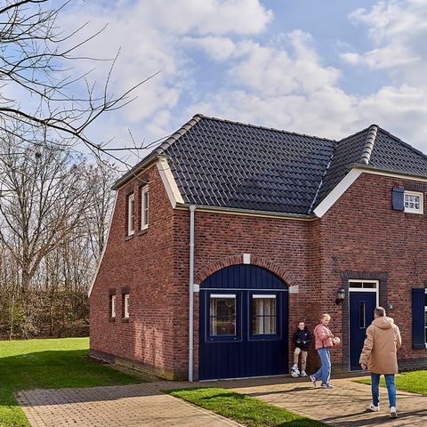 FERIENHAUS 13 Personen - Luxus