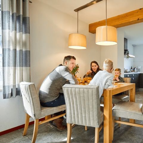FERIENHAUS 9 Personen - Komfort Kinderfreundlich FERIENHAUS 9 Personen - Komfort Kinderfreundlich