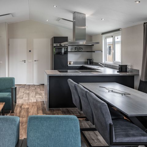 FERIENHAUS 12 Personen - Nistplatz für Vögel (3 Doppelhaushälften mit Bungalows)