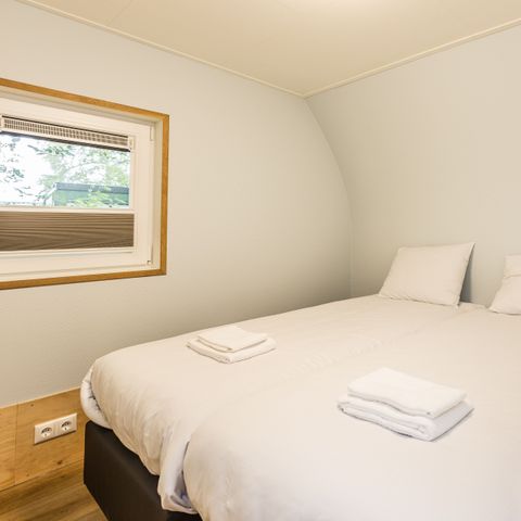 LANDHAUS 8 Personen - Hütte 6+2 Feld