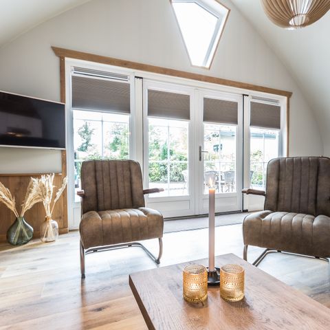 LANDHAUS 8 Personen - Hütte 6+2 Feld