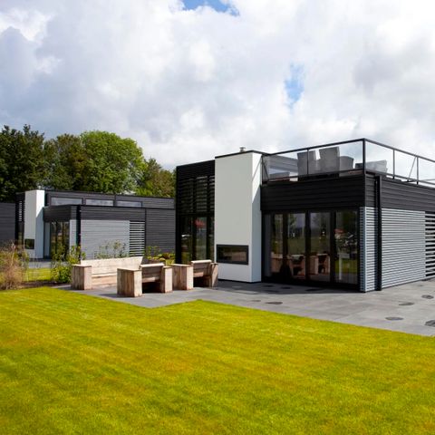 Bungalow 6 Personen - Würfel Elite
