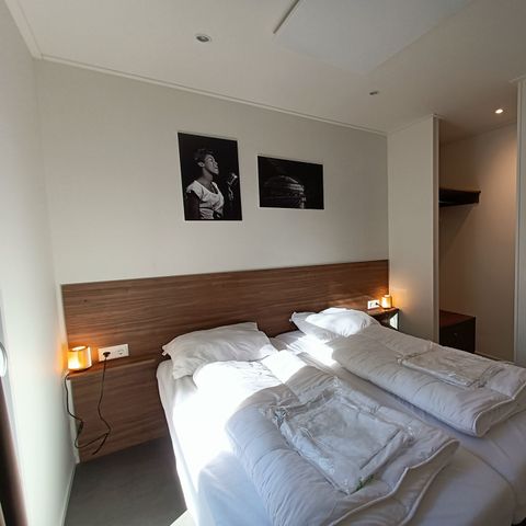 Bungalow 6 Personen - L-Würfel 4+2