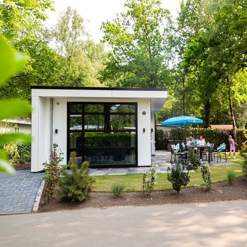 Bungalow 4 Personen - Spezielles Wellness-Modul (Whirlpool)