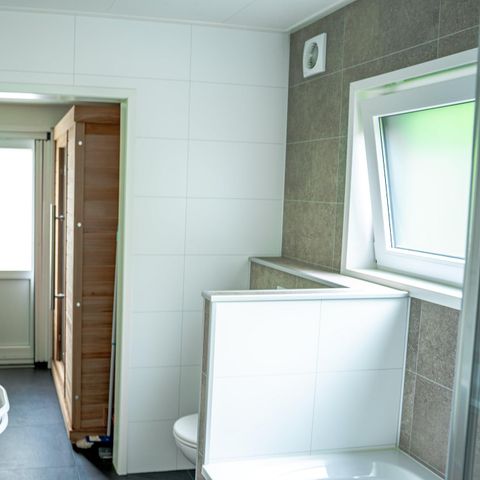 LODGE 6 Personen - Wellness Cottage mit Whirlpool und Infrarotsauna