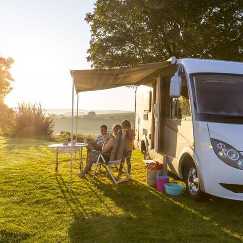 Stellplatz - Wohnmobilstellplatz Komfort